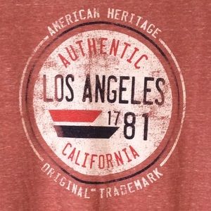Adult Tee Authentic Los Angeles, California, NWT!